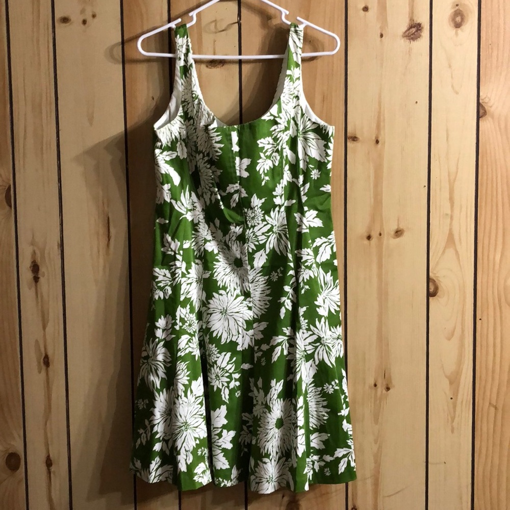 Strapped Summer Dress Midi Size 14 Boning in top